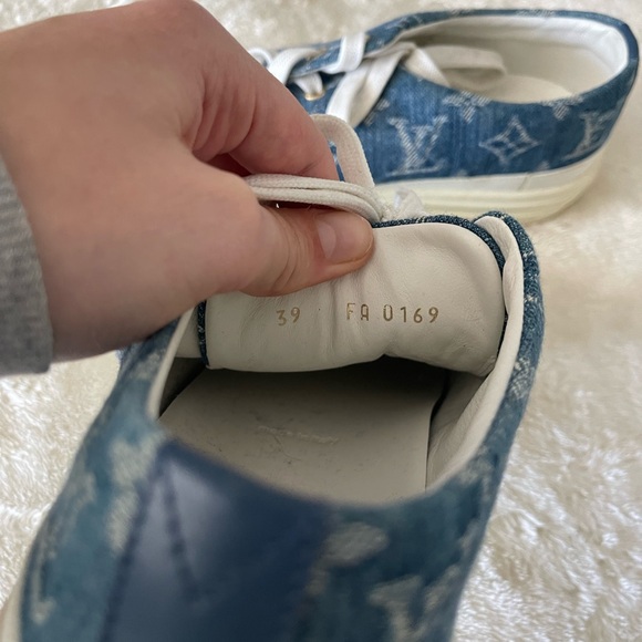 LOUIS VUITTON Stellar Low Top Denim Blue Sneakers - Picture 8 of 10